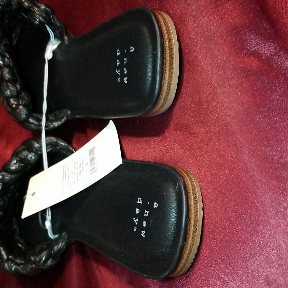 NWT size 10 memory foam foot bed padded sandal slide slippers - Picture 7 of 7
